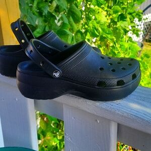 Platform Crocs size 8